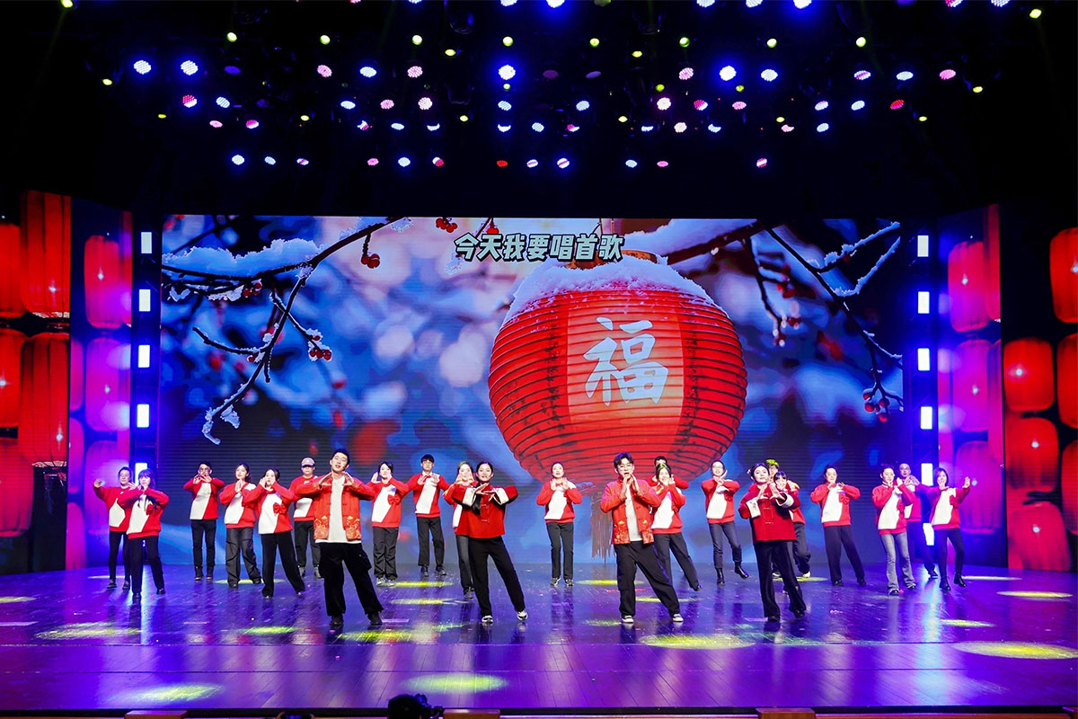 返場(chǎng)唱演秀